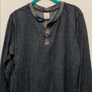 Long sleeve shirt